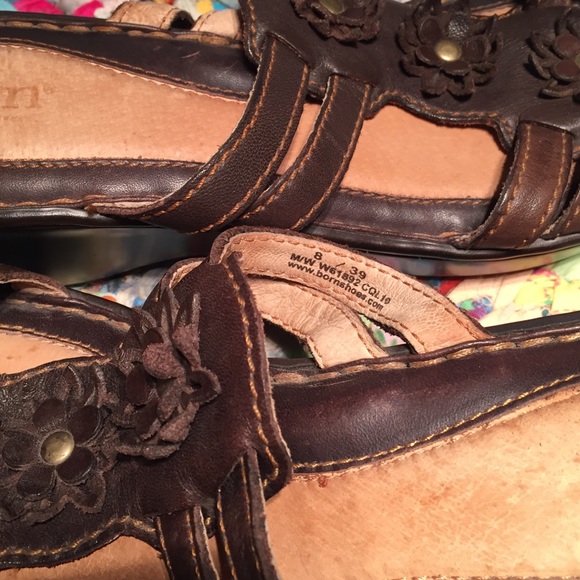Born brand ladies sandals - Picture 5 of 5